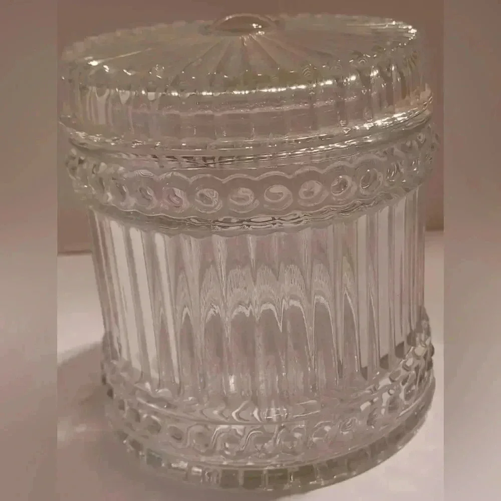 Amway American Glass Vintage Reproduction Of Circa 1850 Glass Jar Apothecary